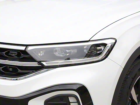 2025�� �Ŀ�� 300TSI DSG���������