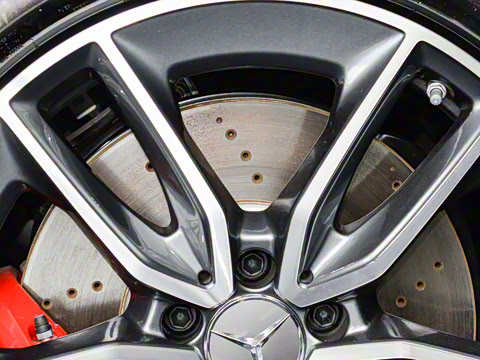 2025�� AMG GLA 35 4MATIC