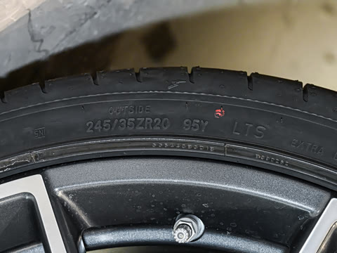 2025�� 2.0T DCT Turbo SE