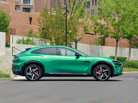 2025�� ������������������Max��