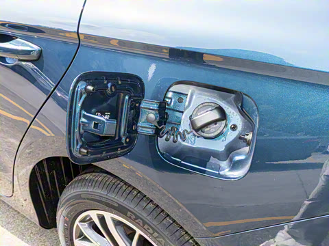 2026�� ��4�� 400������ 1.5L �ֶ���Խ��