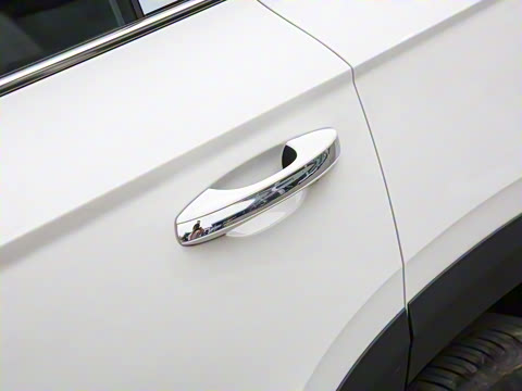 2022�� 330TSI �����콢��