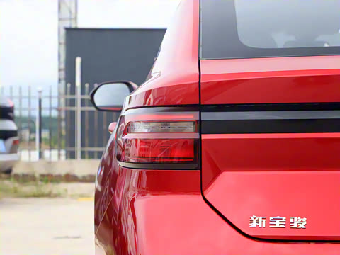 2020�� 1.5L �ֶ���ҫ��Ӣ��