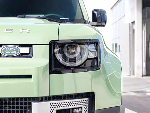 2023�� 110 3.0T P400 75���괫���