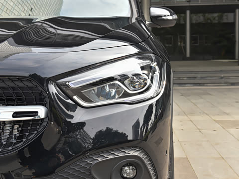 2022�� �Ŀ� GLA 200