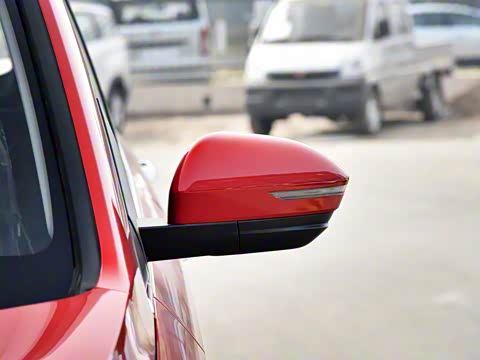 2018�� 1.8L �Զ������� ��V