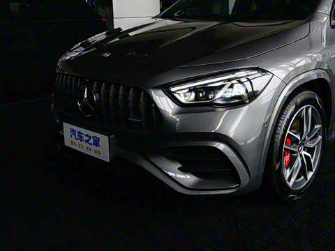 2025�� AMG GLA 35 4MATIC