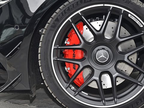 2025�� AMG CLA 45 S 4MATIC+