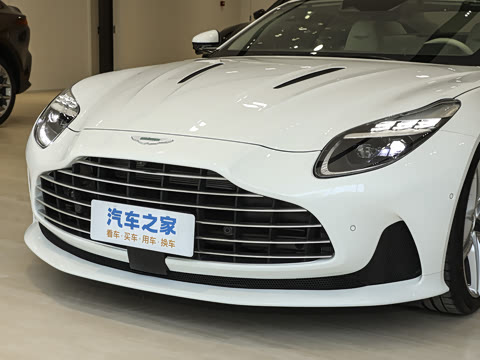 2025�� 4.0T V8 Coupe