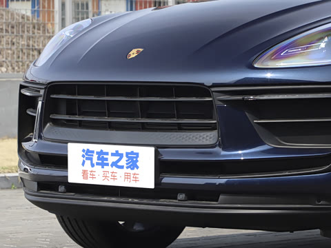 2022�� Macan 2.0T