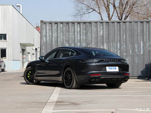 保时捷梦想车panamera新能源首付20万起