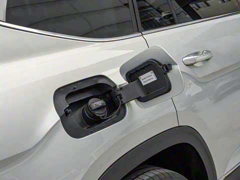 2022�� 530 V6 ��������콢��