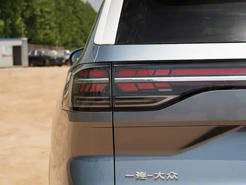 2026�� 450TSI �����콢 6��