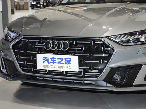 2025�� 45 TFSI quattro ������