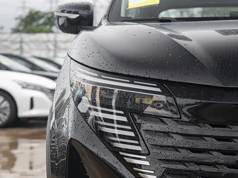 2025�� �Ŀ� ���� 2.0L CVT XV���İ�