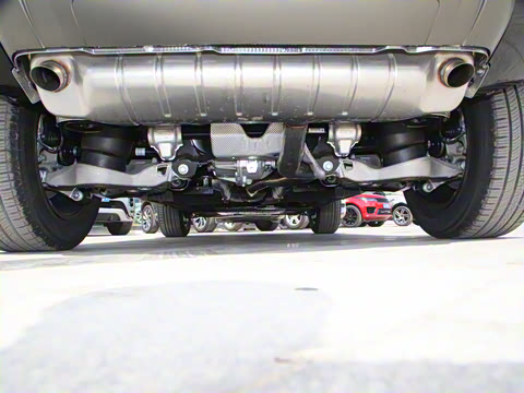 2023�� 110 3.0T P400 X-DYNAMIC HSE