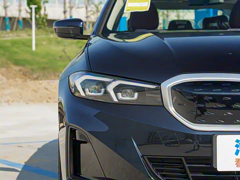 2022�� eDrive 35 L