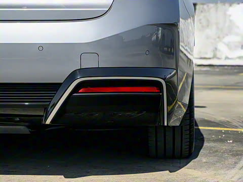 2024�� eDrive 40 L ��ҹ��װ