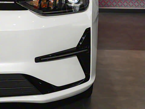 2024�� R600 �������а�