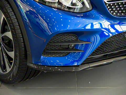 2018�� GLC 260 4MATIC ����SUV