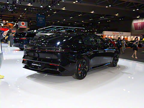 2025�� ���� 550AirѲ����