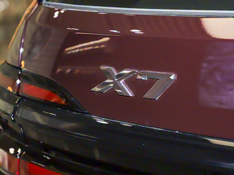 2024�� xDrive40i ������M�˶���װ