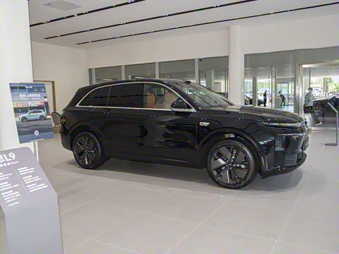 2025�� Max ���ܻ��°�