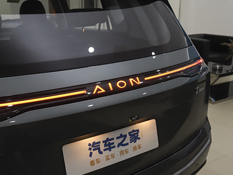 2025�� Plus 510 ������