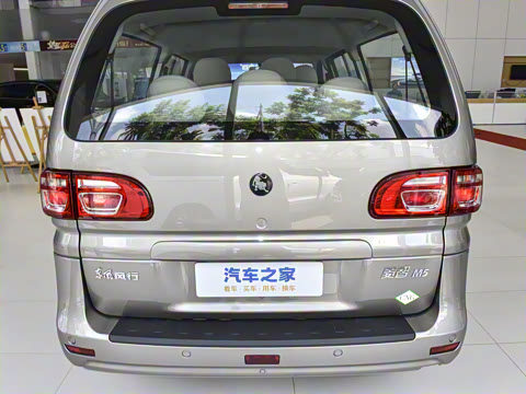 2024�� M5 1.6L ������7��CNG