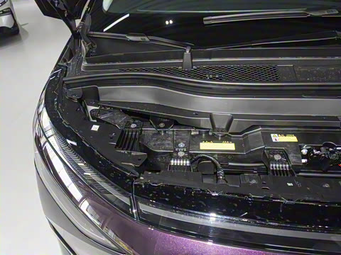 2025�� 650������ Max