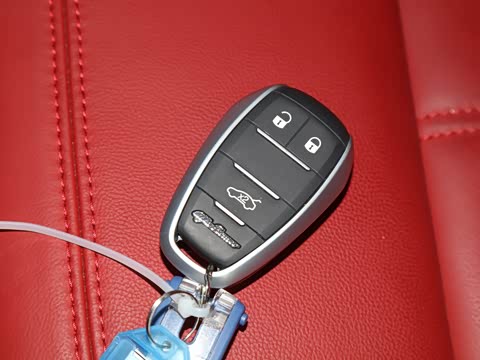 2020�� 2.0T 280HP ����������