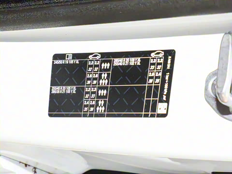 2023�� 740Li ������ M�˶���װ