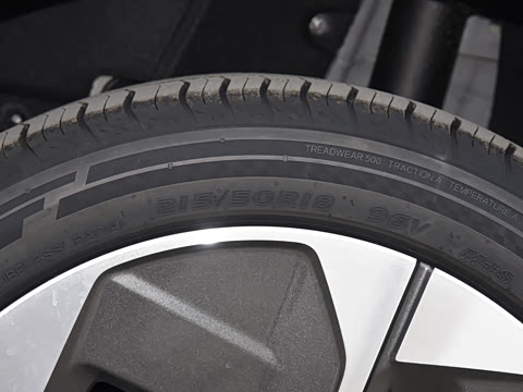 2025�� 620 �������� Plus