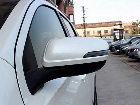 2018�� 2.0L CVT�Ȥ��