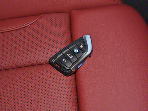 2022�� 425i ����M�˶���ҹ��װ