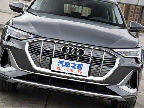 2021�� 50 quattro ������