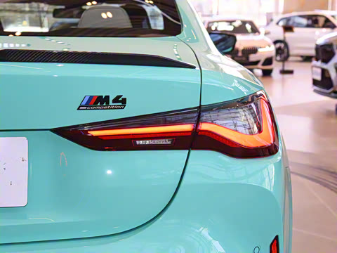 2021�� M4˫�Ž��ܳ� ������