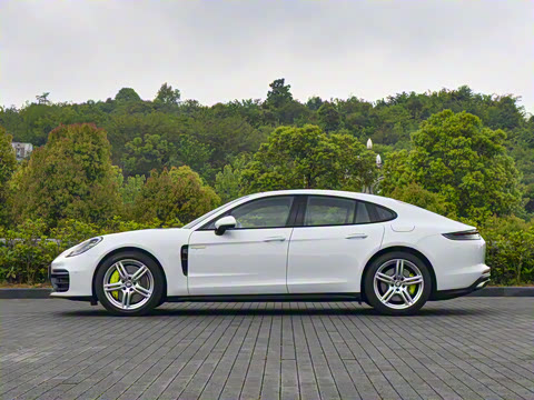 2022�� Panamera 4 E-Hybrid 2.9T