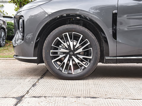 2025�� 215�콢��