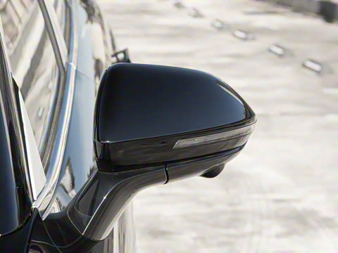 2025�� 2.0T ��������� 7��