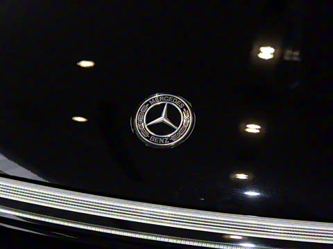 2021�� EQC 400 4MATIC