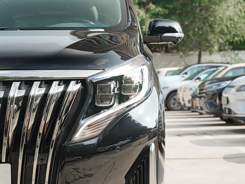 2023�� ��ʦϵ�� 390T ����