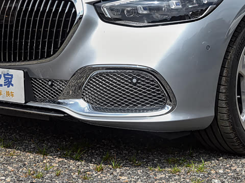 2025�� �Ŀ� S 680 4MATIC