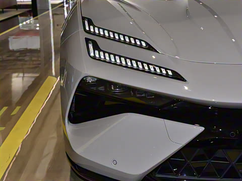 2025�� 600 ������