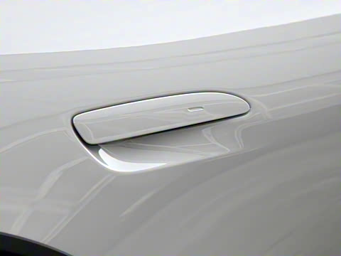 2022�� Taycan 4 Cross Turismo