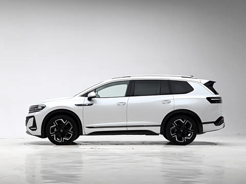 2026�� 450TSI �����콢 6��