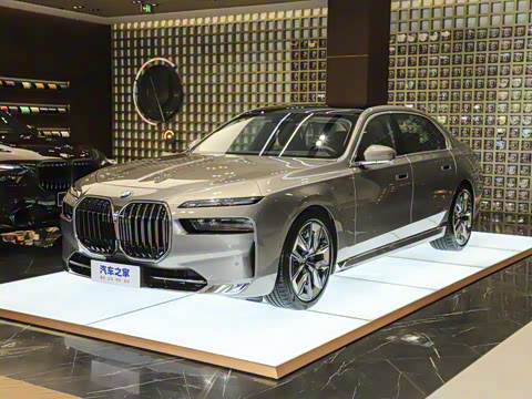 2023�� 740Li ������ ������װ