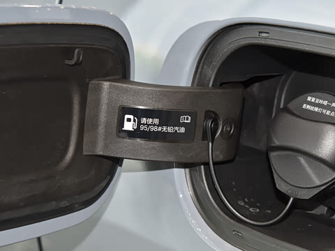 2025�� Pro ���ܻ��°�