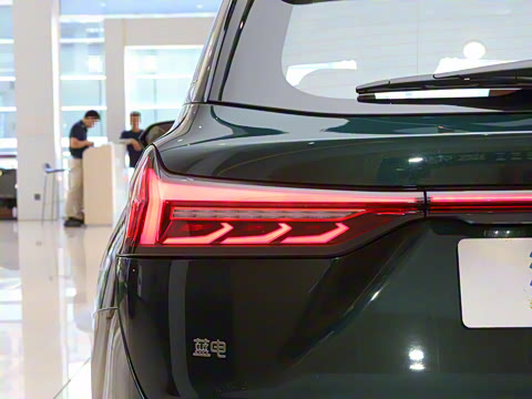 2026�� 165km ������������Ultra 5��