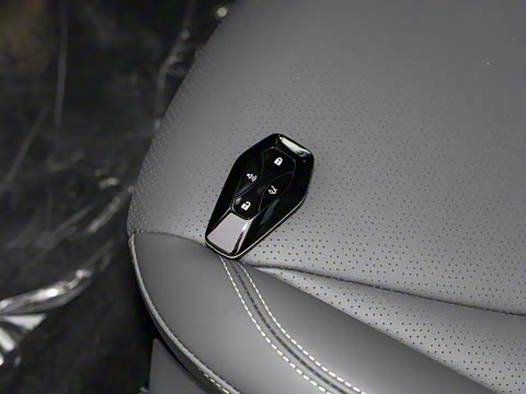 2022�� 525S 175kW